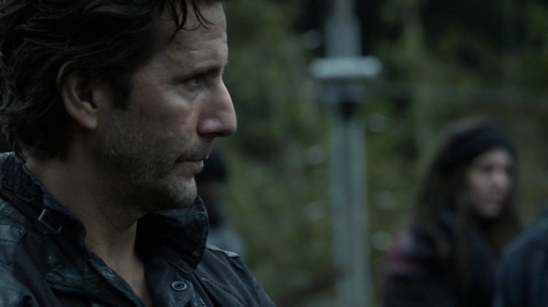 The 100 Season 2 Episode 10 Survival Of The Fittest-121
