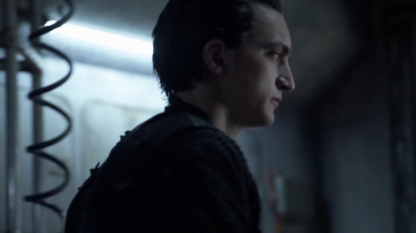 The 100 Season 2 Episode 10 Survival Of The Fittest-21

