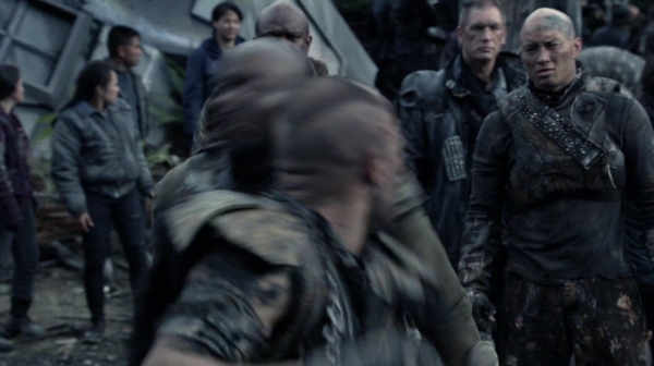 The 100 Season 2 Episode 10 Survival Of The Fittest-18

