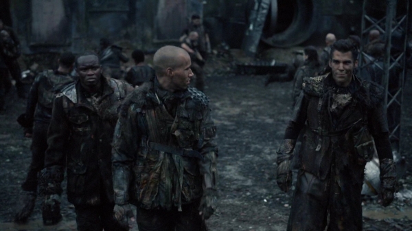 The 100 Season 2 Episode 10 Survival Of The Fittest-32

