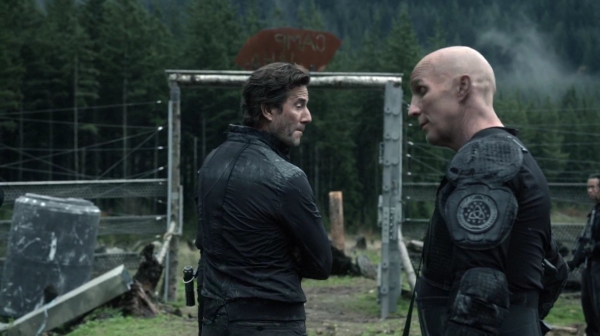 The 100 Season 2 Episode 10 Survival Of The Fittest-30
