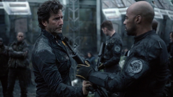 The 100 Season 2 Episode 10 Survival Of The Fittest-25
