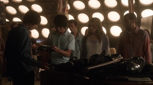 The 100 Resurrection Season Two Episode Thirteen-1144
