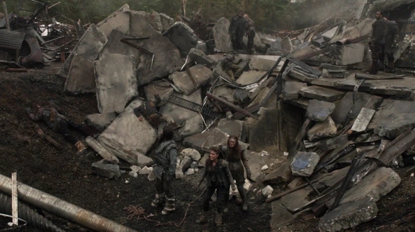 The 100 Resurrection Season Two Episode Thirteen-519

