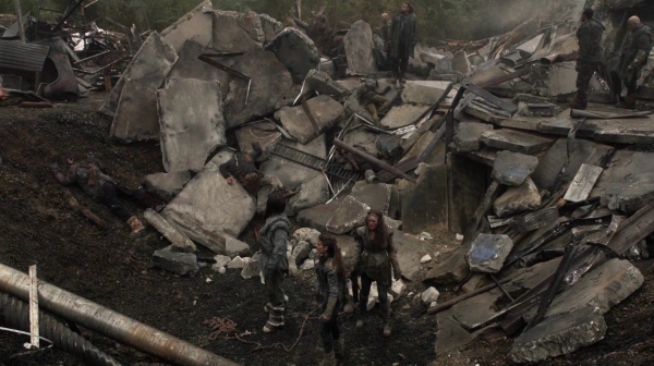 The 100 Resurrection Season Two Episode Thirteen-517
