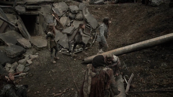 The 100 Resurrection Season Two Episode Thirteen-344
