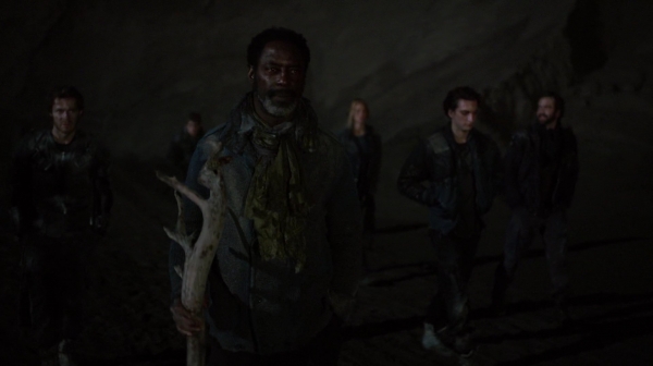 Bodyguard of Lies The 100 Season 2 Episode Fourteen-2067
