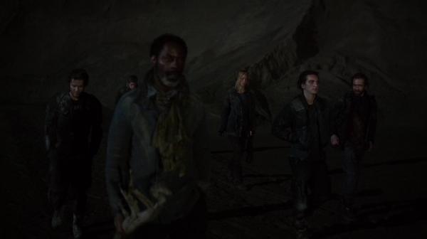 Bodyguard of Lies The 100 Season 2 Episode Fourteen-2063
