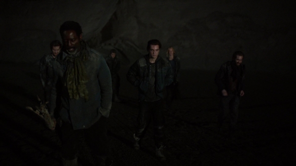 Bodyguard of Lies The 100 Season 2 Episode Fourteen-2048
