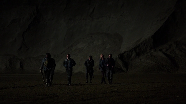 Bodyguard of Lies The 100 Season 2 Episode Fourteen-2047
