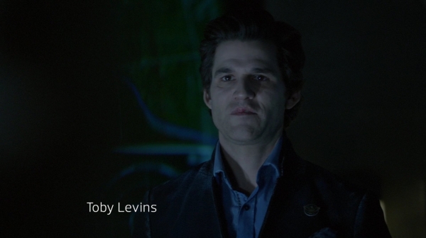 Bodyguard of Lies The 100 Season 2 Episode Fourteen-1990
