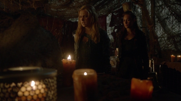 Bodyguard of Lies The 100 Season 2 Episode Fourteen-1855
