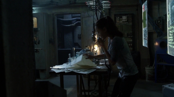 Bodyguard of Lies The 100 Season 2 Episode Fourteen-1804
