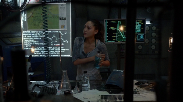 Bodyguard of Lies The 100 Season 2 Episode Fourteen-1721
