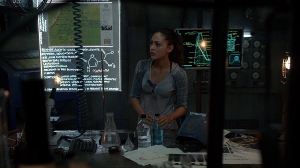 Bodyguard of Lies The 100 Season 2 Episode Fourteen-1719
