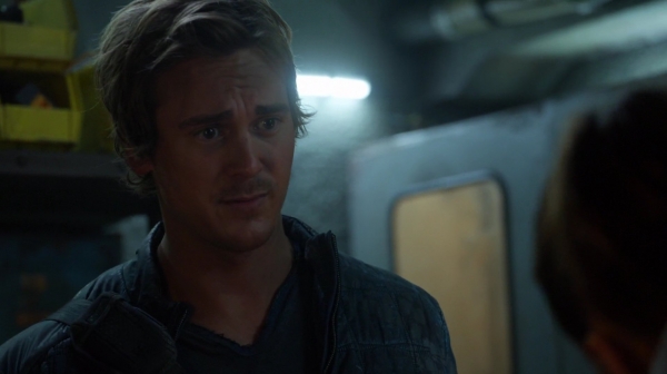 Bodyguard of Lies The 100 Season 2 Episode Fourteen-1709
