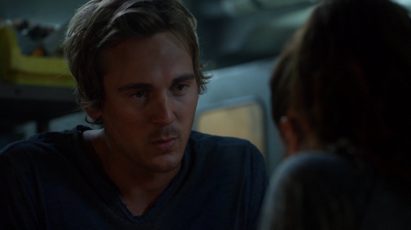 Bodyguard of Lies The 100 Season 2 Episode Fourteen-1700
