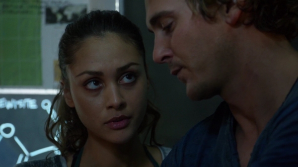 Bodyguard of Lies The 100 Season 2 Episode Fourteen-1666
