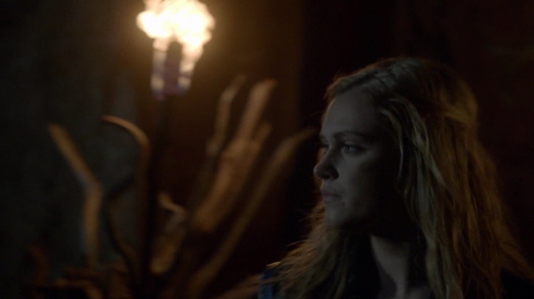 Bodyguard of Lies The 100 Season 2 Episode Fourteen-1660

