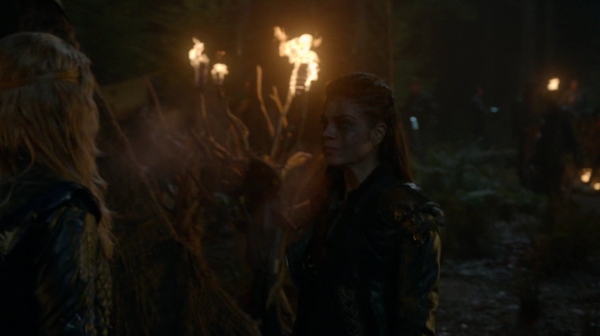 Bodyguard of Lies The 100 Season 2 Episode Fourteen-1563
