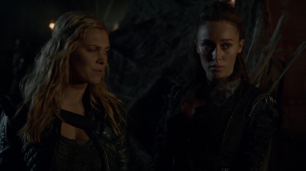 Bodyguard of Lies The 100 Season 2 Episode Fourteen-1515
