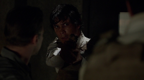 Bodyguard of Lies The 100 Season 2 Episode Fourteen-1464
