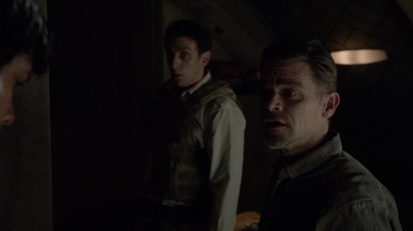 Bodyguard of Lies The 100 Season 2 Episode Fourteen-1447

