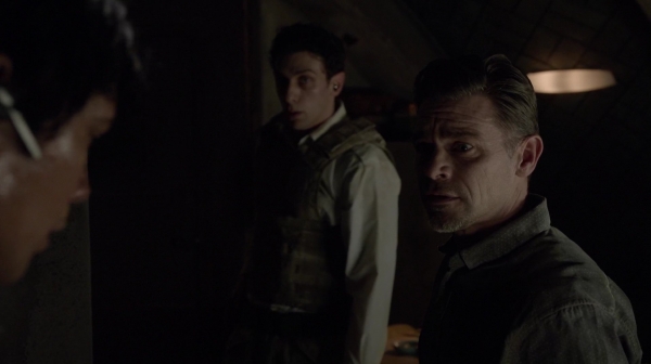 Bodyguard of Lies The 100 Season 2 Episode Fourteen-1445
