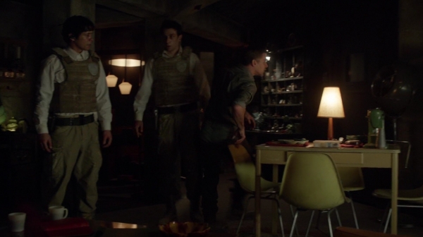 Bodyguard of Lies The 100 Season 2 Episode Fourteen-1438

