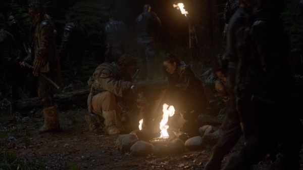 Bodyguard of Lies The 100 Season 2 Episode Fourteen-1415

