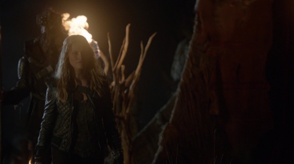 Bodyguard of Lies The 100 Season 2 Episode Fourteen-1413
