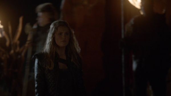 Bodyguard of Lies The 100 Season 2 Episode Fourteen-1411
