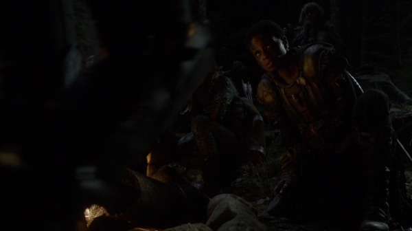 Bodyguard of Lies The 100 Season 2 Episode Fourteen-1409
