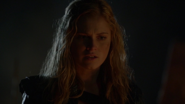 Bodyguard of Lies The 100 Season 2 Episode Fourteen-1404
