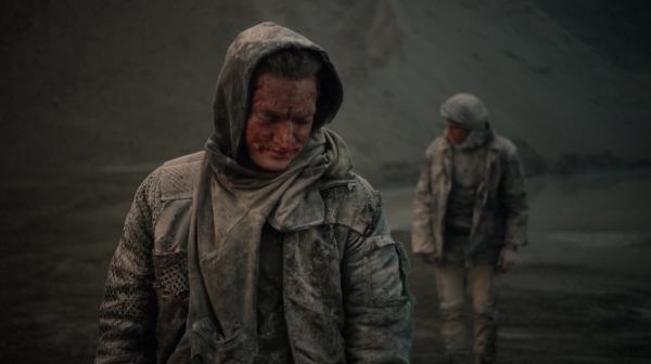 Bodyguard of Lies The 100 Season 2 Episode Fourteen-1295
