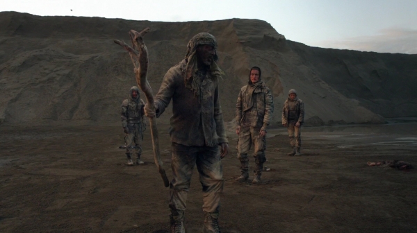 Bodyguard of Lies The 100 Season 2 Episode Fourteen-1271
