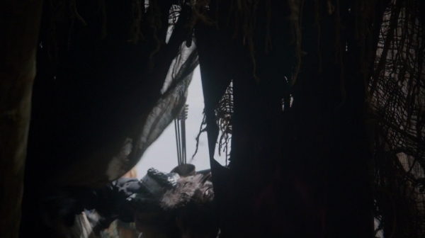 Bodyguard of Lies The 100 Season 2 Episode Fourteen-1236

