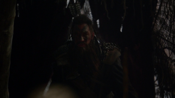 Bodyguard of Lies The 100 Season 2 Episode Fourteen-1235
