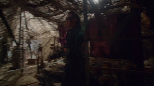 Bodyguard of Lies The 100 Season 2 Episode Fourteen-1193
