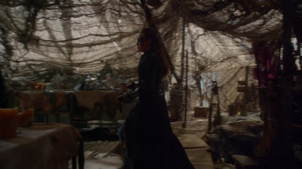 Bodyguard of Lies The 100 Season 2 Episode Fourteen-1192
