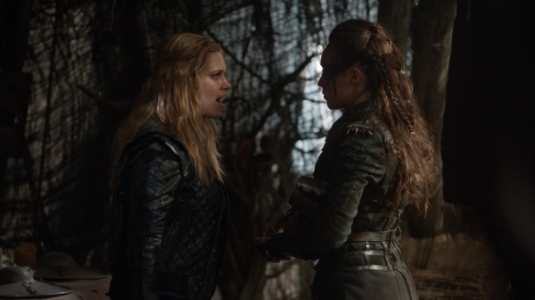 Bodyguard of Lies The 100 Season 2 Episode Fourteen-1189
