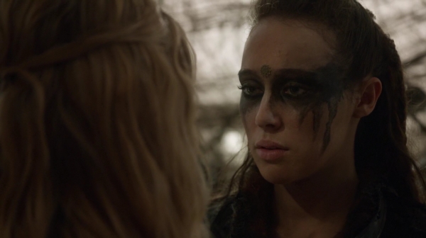 Bodyguard of Lies The 100 Season 2 Episode Fourteen-1124
