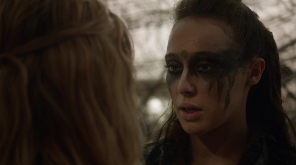 Bodyguard of Lies The 100 Season 2 Episode Fourteen-1121

