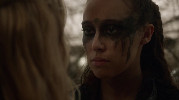 Bodyguard of Lies The 100 Season 2 Episode Fourteen-1108
