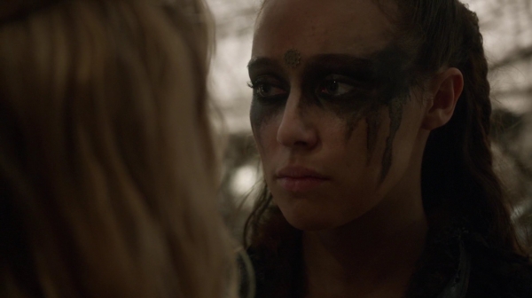 Bodyguard of Lies The 100 Season 2 Episode Fourteen-1107
