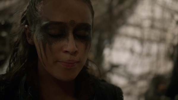 Bodyguard of Lies The 100 Season 2 Episode Fourteen-1097
