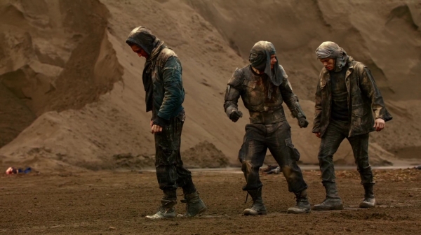 Bodyguard of Lies The 100 Season 2 Episode Fourteen-1065

