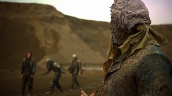 Bodyguard of Lies The 100 Season 2 Episode Fourteen-1056
