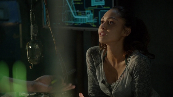 Bodyguard of Lies The 100 Season 2 Episode Fourteen-948
