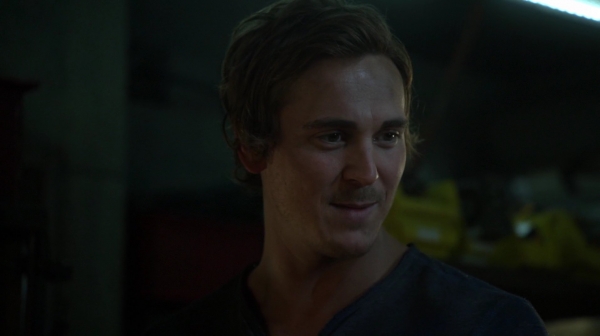 Bodyguard of Lies The 100 Season 2 Episode Fourteen-944
